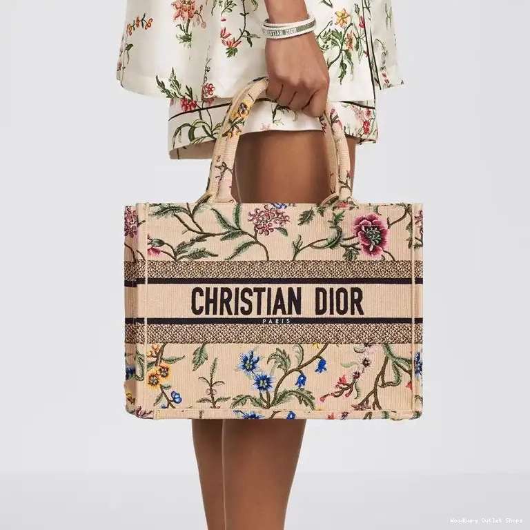 Cheap Fleurs Petites Motif Tote Dior Book Beige Canvas 0409 Hot Sale